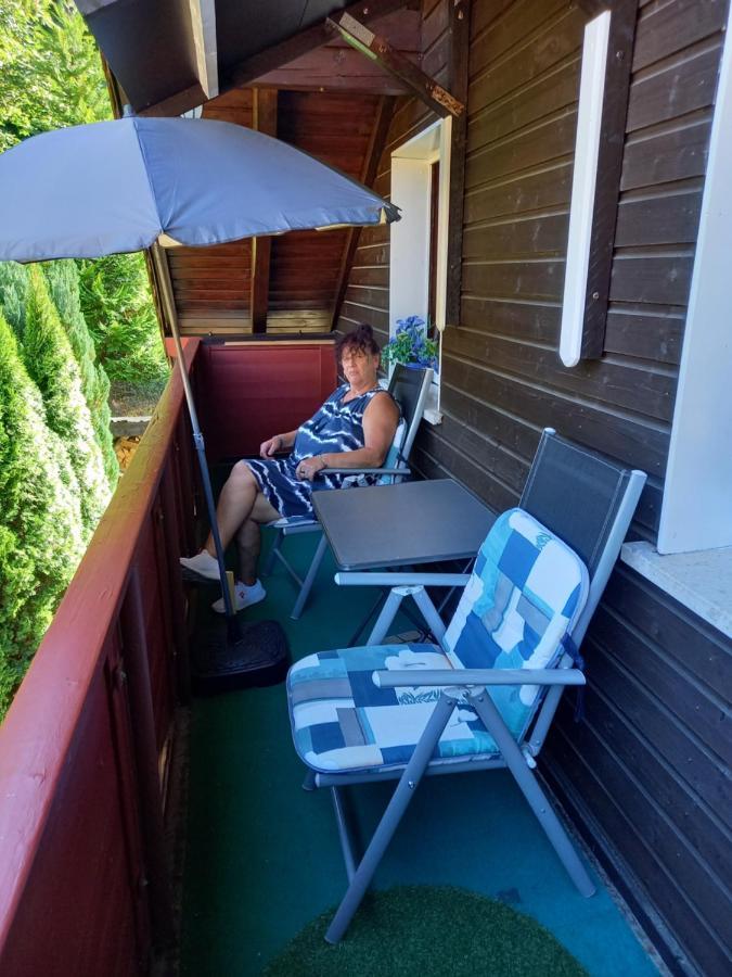 Monteurwohnung Aroba Fehrenbach Eksteriør billede