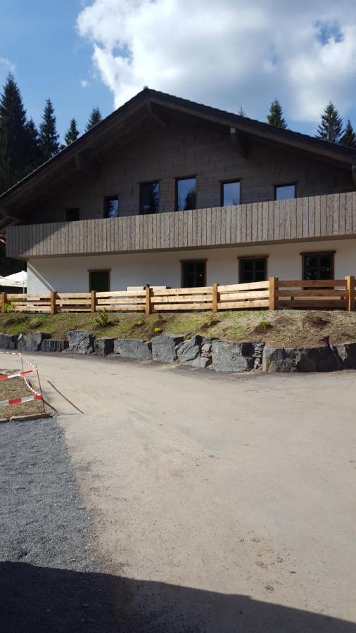Monteurwohnung Aroba Fehrenbach Eksteriør billede